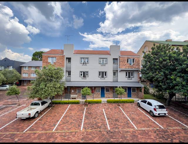 0.5 BEDROOM APARTMENT RENTED IN HATFIELD